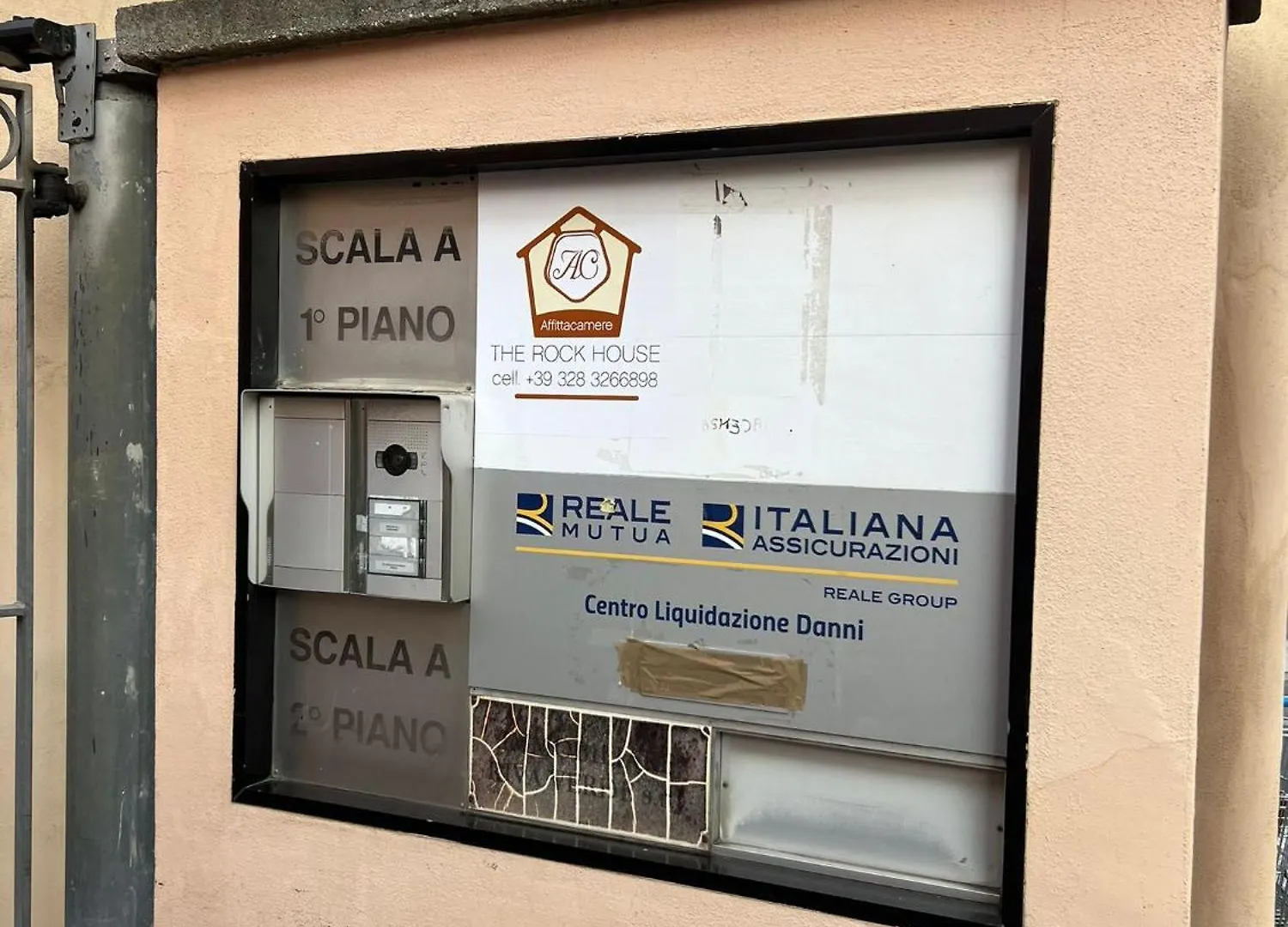The Rock House Affittacamere Con Bagno Privato Italien